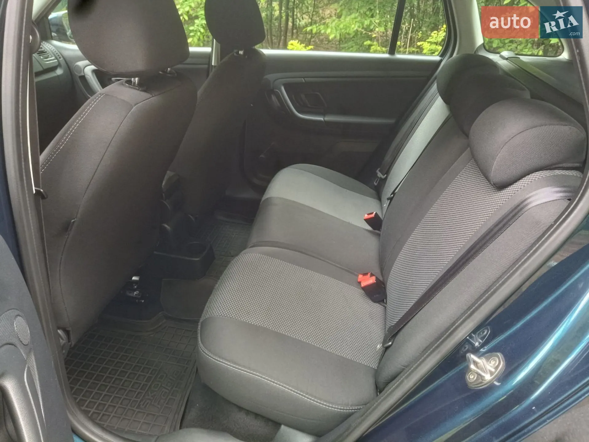 2013 Skoda Fabia - мініатюра 6