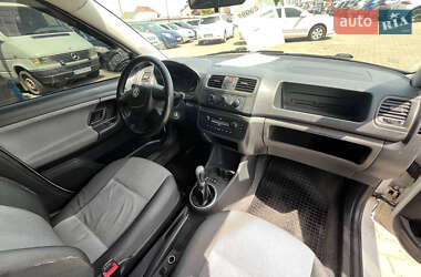 Хетчбек Skoda Fabia 2009 в 