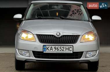 Хэтчбек Skoda Fabia 2013 в 