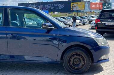 Хэтчбек Skoda Fabia 2016 в 