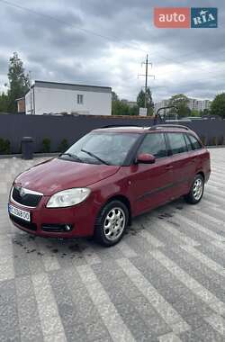 Универсал Skoda Fabia 2008 в Львове