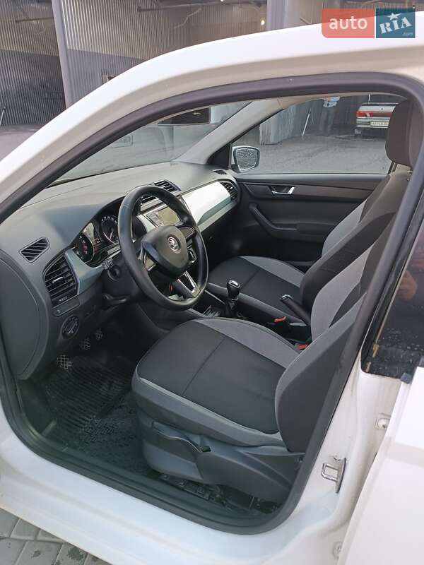 Універсал Skoda Fabia 2015 в Мукачевому