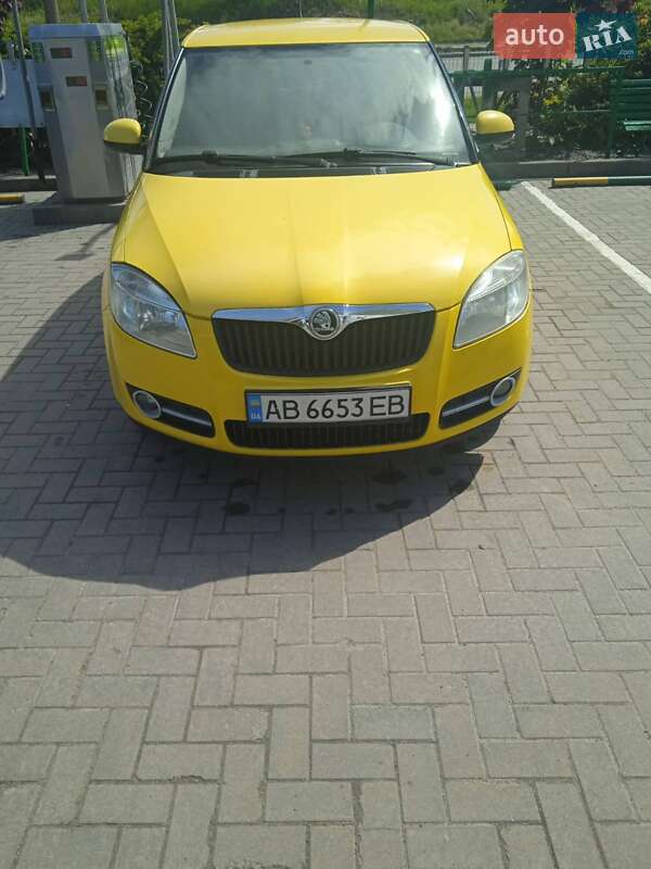Хетчбек Skoda Fabia 2008 в 