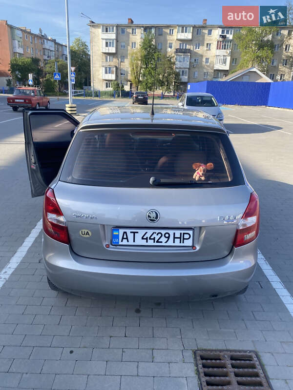 Хэтчбек Skoda Fabia 2007 в Калуше