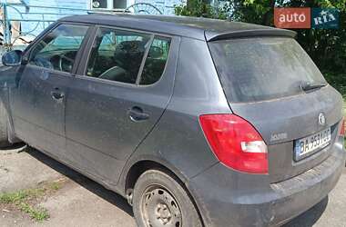 Хетчбек Skoda Fabia 2010 в 