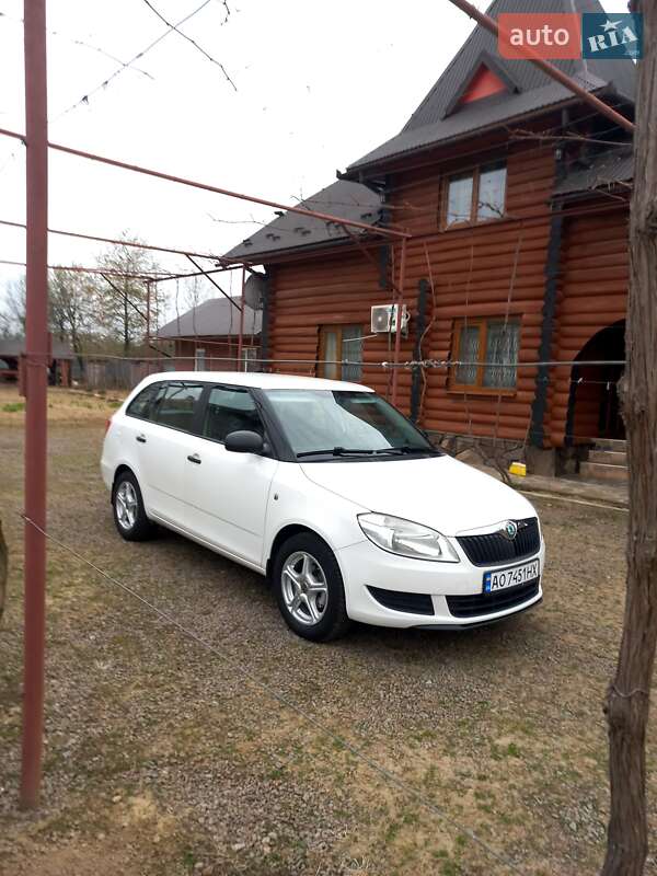 Універсал Skoda Fabia 2011 в 