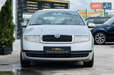 Седан Skoda Fabia 2003 в 
