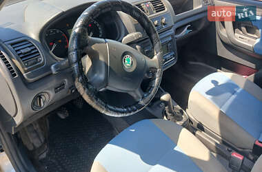 Хэтчбек Skoda Fabia 2008 в 