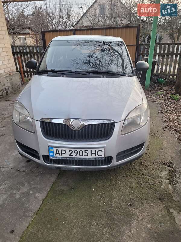 Хетчбек Skoda Fabia 2008 в Запоріжжі