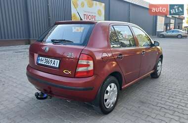 Хэтчбек Skoda Fabia 2006 в 