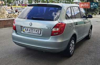 Универсал Skoda Fabia 2010 в 