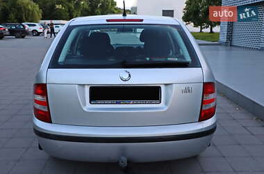 Универсал Skoda Fabia 2006 в 