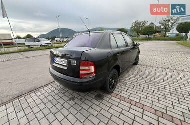 Седан Skoda Fabia 2006 в 