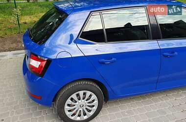 Хэтчбек Skoda Fabia 2019 в 