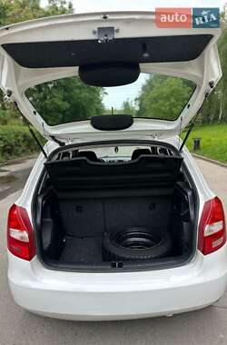 Хэтчбек Skoda Fabia 2013 в 
