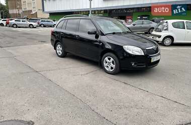 Універсал Skoda Fabia 2008 в Києві