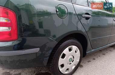 Универсал Skoda Fabia 2001 в 