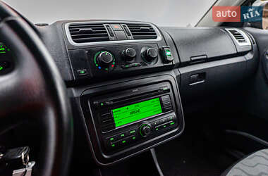 Хэтчбек Skoda Fabia 2008 в 