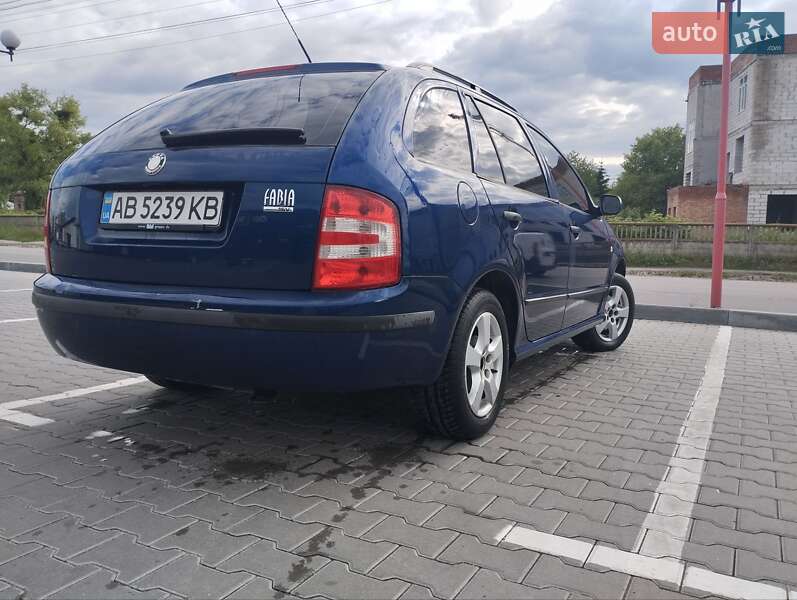 Універсал Skoda Fabia 2005 в Вінниці