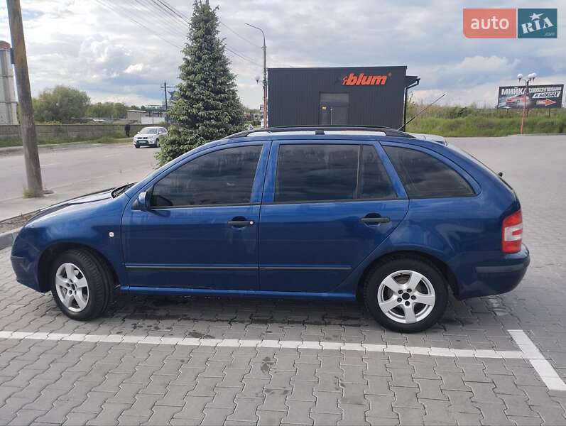 Універсал Skoda Fabia 2005 в Вінниці