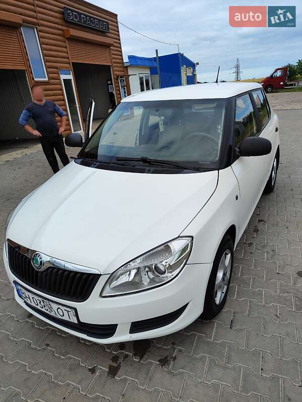 Хэтчбек Skoda Fabia 2011 в Одессе