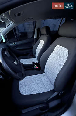 Універсал Skoda Fabia 2004 в 