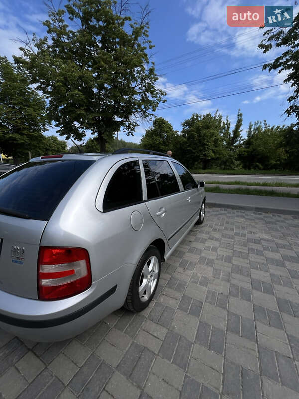 Універсал Skoda Fabia 2007 в Хмельницькому