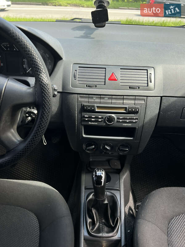Універсал Skoda Fabia 2007 в Хмельницькому