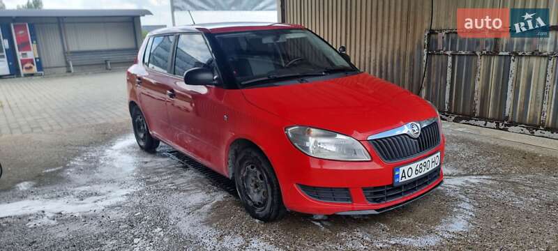 Хетчбек Skoda Fabia 2014 в Хусті