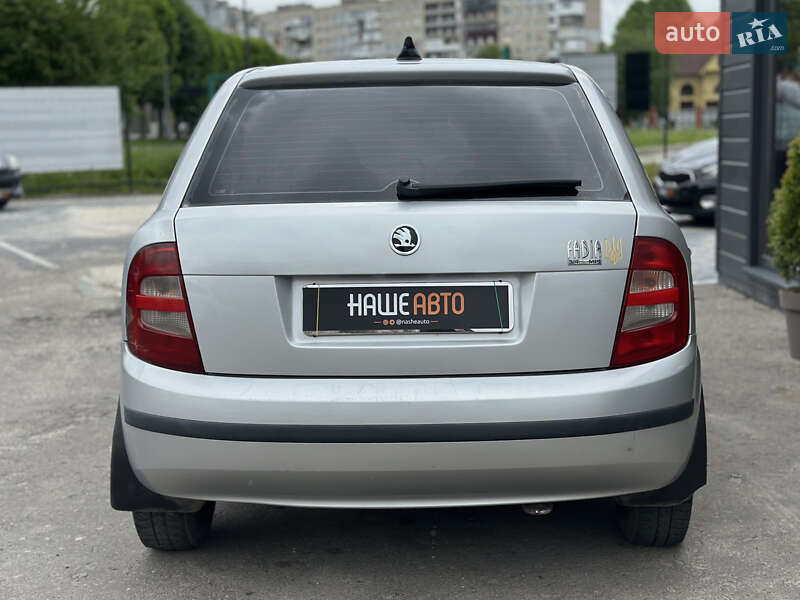Хетчбек Skoda Fabia 2002 в Шептицькому
