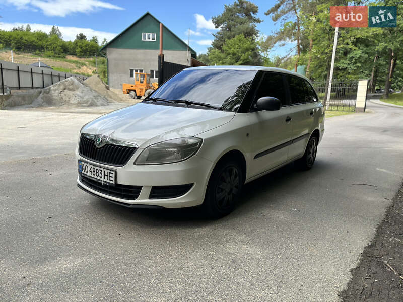 Універсал Skoda Fabia 2011 в Нижній Апші