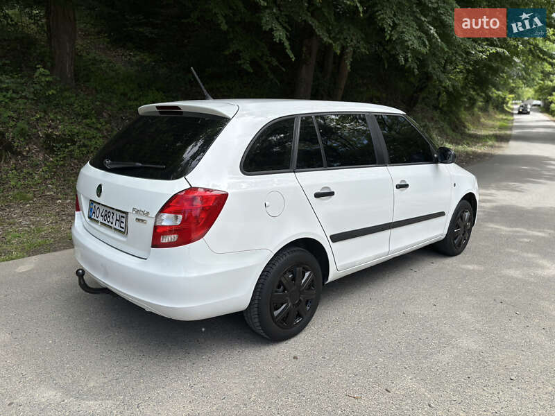 Універсал Skoda Fabia 2011 в Нижній Апші