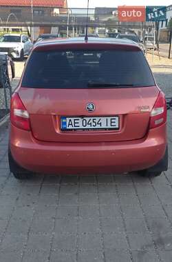 Хэтчбек Skoda Fabia 2007 в 