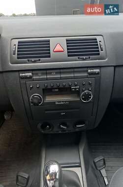 Универсал Skoda Fabia 2002 в 