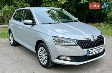 Хэтчбек Skoda Fabia 2019 в 