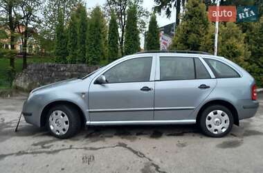 Універсал Skoda Fabia 2001 в 