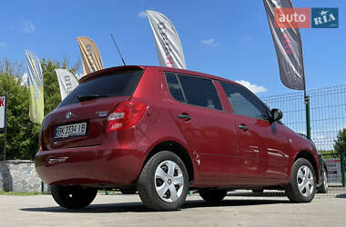 Хэтчбек Skoda Fabia 2008 в 