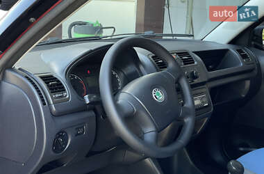 Хэтчбек Skoda Fabia 2008 в 