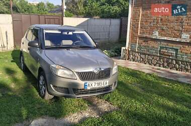 Хетчбек Skoda Fabia 2012 в 