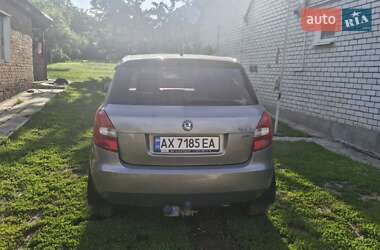 Хетчбек Skoda Fabia 2012 в 