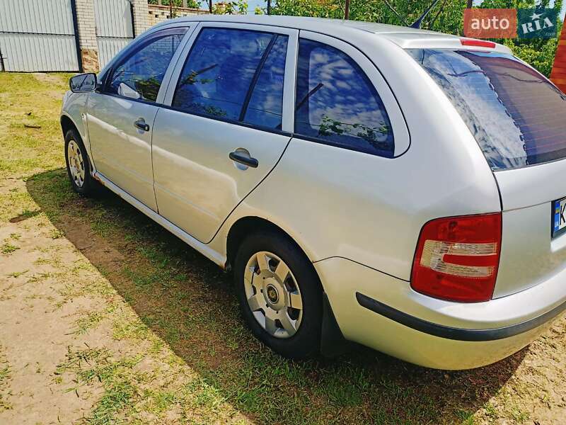 Универсал Skoda Fabia 2007 в Киеве