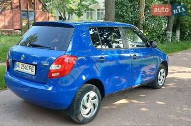 Хэтчбек Skoda Fabia 2008 в 