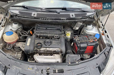 Хэтчбек Skoda Fabia 2008 в 