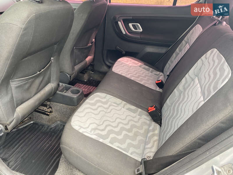 Хетчбек Skoda Fabia 2008 в Тернополі