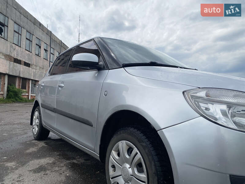 Хетчбек Skoda Fabia 2008 в Тернополі