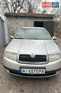 Хэтчбек Skoda Fabia 2001 в 
