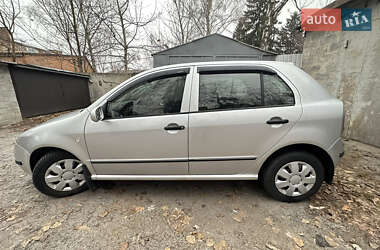 Хэтчбек Skoda Fabia 2001 в 