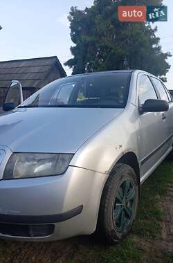 Хэтчбек Skoda Fabia 2005 в Черновцах