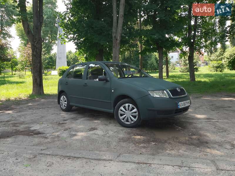 Хетчбек Skoda Fabia 2002 в Києві