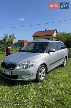 Універсал Skoda Fabia 2011 в Новояворівську